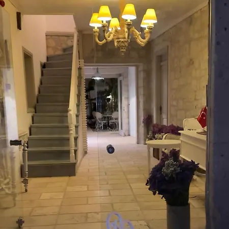 Hotel Leonidas