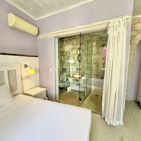 Hotel Leonidas Çeşme