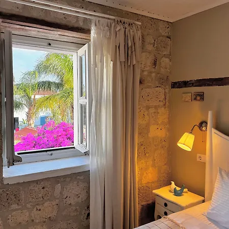 Hotel Leonidas *